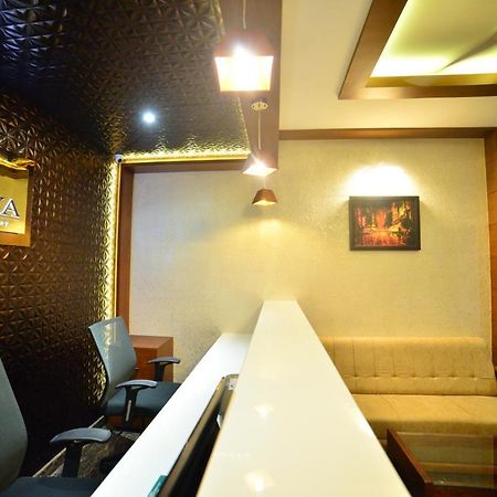 Hotel Priya Kottakkal Exterior photo
